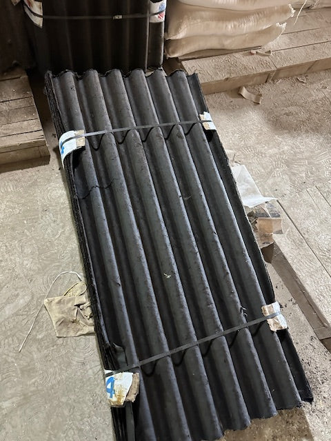 Hoja de Lámina de Cartón Negra 1.20 x 0.60 m para Techo y Construcción