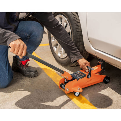 Gato Hidráulico de Patín 2 Toneladas Truper GAPA-2E - Levantamiento Seguro con Ruedas Giratorias y Válvula de Seguridad - 30 Movimientos