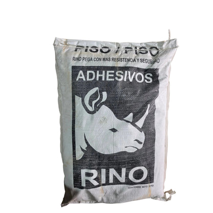 Pegapiso Piso / Piso Rino de 20 kg, adhesivo reforzado gris para pegar piso sobre piso